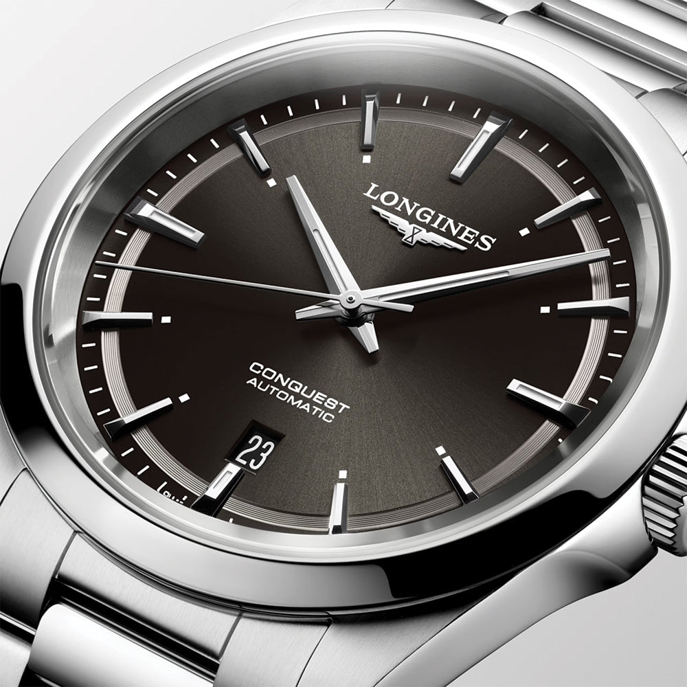 Conquest 41mm - Sunray Black on Bracelet