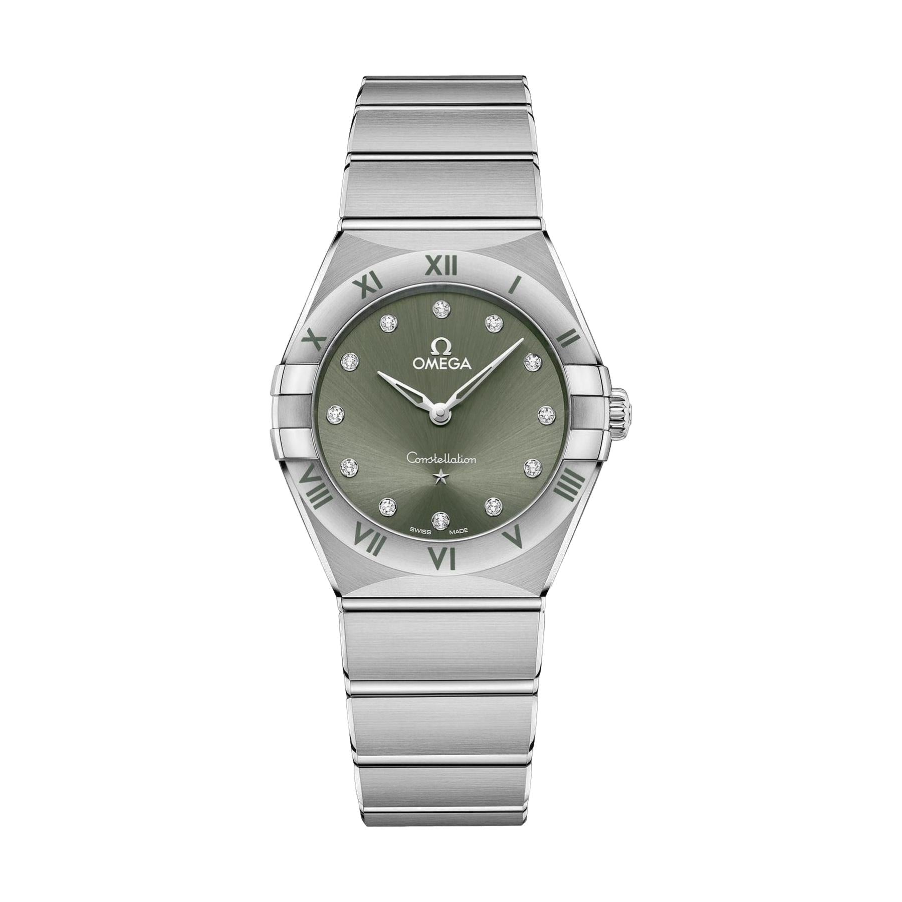 Constellation Quartz 28mm - Green on Bracelet